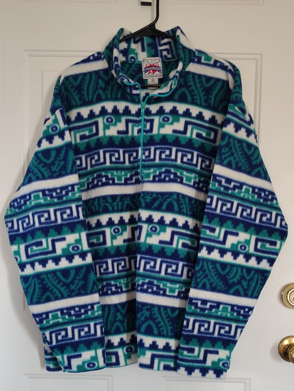 Vintage Patterned Quarter-Zip Fleece Jacket - Teal, Navy, White